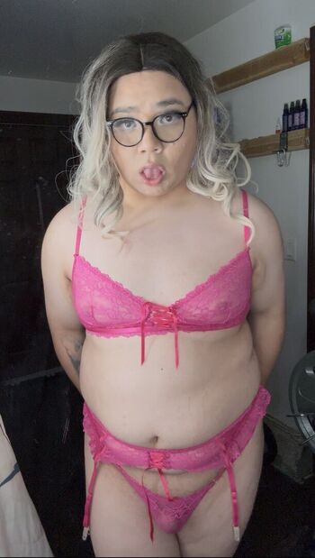 Full leaked Sissydanelle private onlyfans photo
