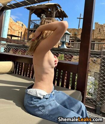 Full leaked Skainheda private onlyfans photo
