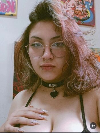 Full leaked Skarlet jkp private onlyfans photo