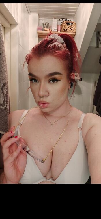 Full leaked Skaunotar private onlyfans photo