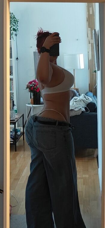 Full leaked Skaunotar private onlyfans photo
