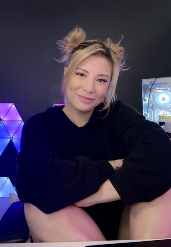 Full leaked Skavstheworld private onlyfans photo