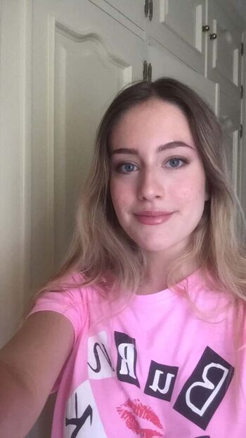 Full leaked Skeeterre private onlyfans photo