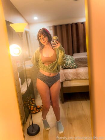 Full leaked Skepticalpickle asmr private onlyfans photo