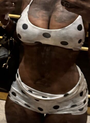 Full leaked Skoobi private onlyfans photo