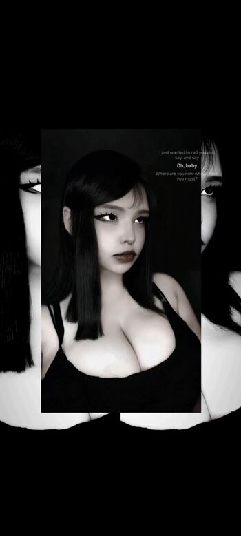 Full leaked Skullira private onlyfans photo