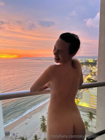 Full leaked Skyhighsierra private onlyfans photo