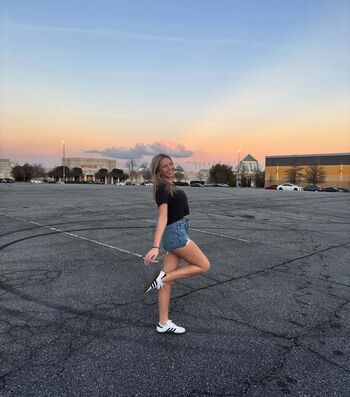 Full leaked Skylaspamyy alainza page private onlyfans photo