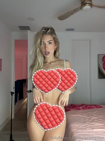 Full leaked Skylersimpsonn private onlyfans photo