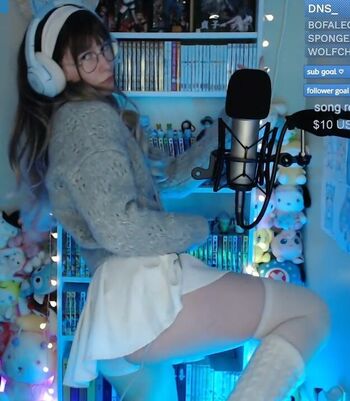 Full leaked Skymi chan page private onlyfans photo