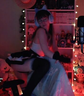 Full leaked Skymi chan page private onlyfans photo