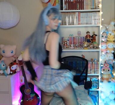 Full leaked Skymi chan private onlyfans photo