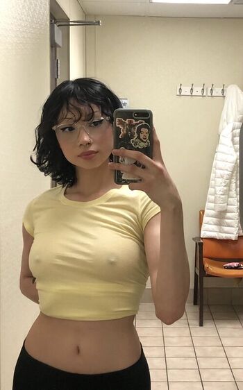 Full leaked Smlltts private onlyfans photo