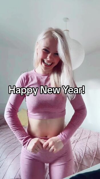 Full leaked Smileydani page private onlyfans photo