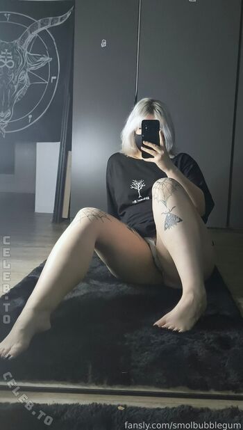 Full leaked Smolbubblegum page private onlyfans photo