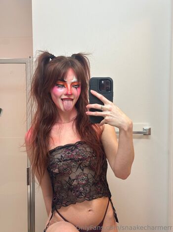 Full leaked Snaakecharmerr private onlyfans photo