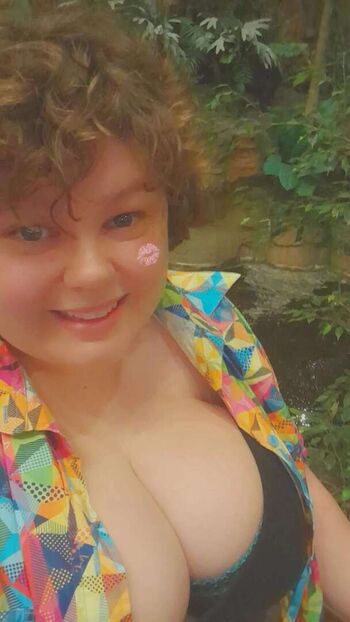 Full leaked Snaphappyadventurer private onlyfans photo