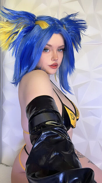 Full leaked Snomster private onlyfans photo