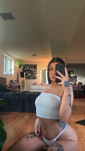 Full leaked Snowbunny teens page private onlyfans photo