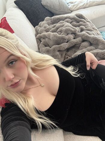 Full leaked Snowbunnybby page private onlyfans photo