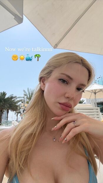 Full leaked Snowmaiid private onlyfans photo