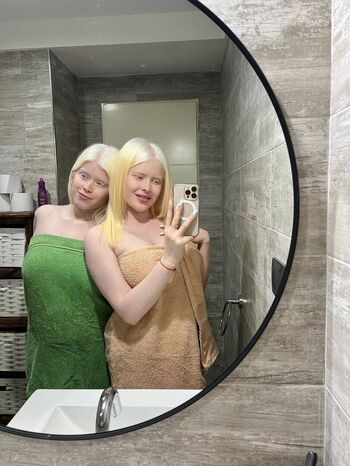 Full leaked Snowwhitebella private onlyfans photo