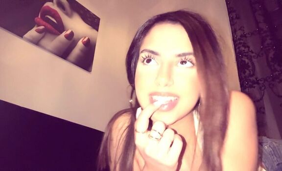 Full leaked Soale private onlyfans photo