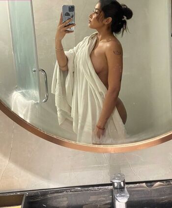 Full leaked Sofia ansari page private onlyfans photo