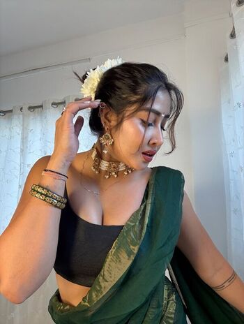 Full leaked Sofia ansari private onlyfans photo