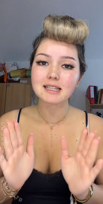 Full leaked Sofia stark private onlyfans photo