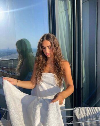 Full leaked Sofia private onlyfans photo