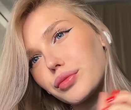 Full leaked Sofivolkova private onlyfans photo