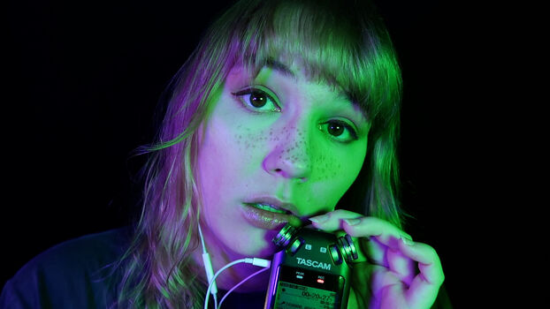 Full leaked Softlygaloshes private onlyfans photo