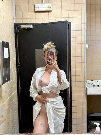 Full leaked Sofuckingood page private onlyfans photo