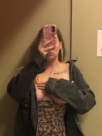 Full leaked Sofuckingood private onlyfans photo