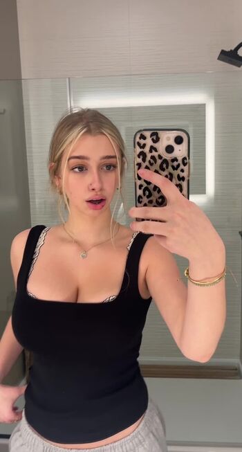 Full leaked Sofyaplotnikova private onlyfans photo