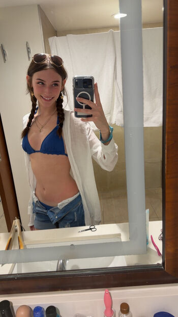 Soggyalien22