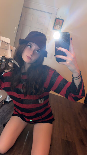 Full leaked Soggyalien private onlyfans photo
