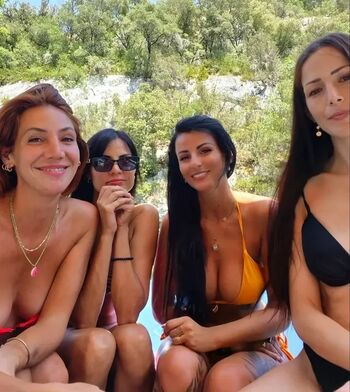 Full leaked Solene sun page private onlyfans photo