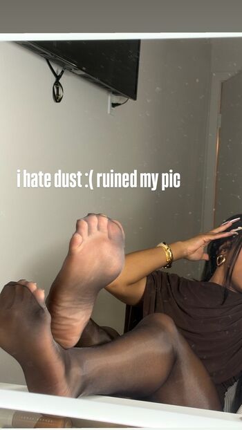 Full leaked Solequeenri private onlyfans photo