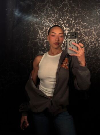 Full leaked Solesndsouls praying mantis private onlyfans photo