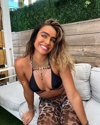 Sommer Ray