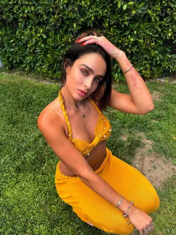 Sommer Ray