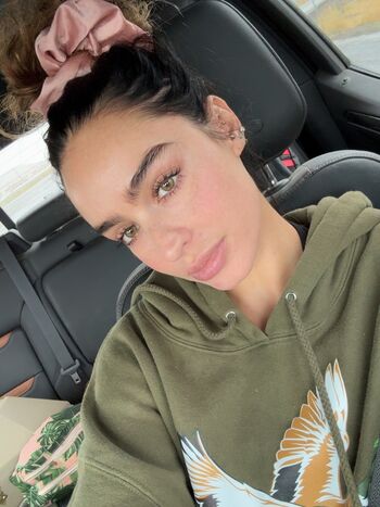 Sommer Ray