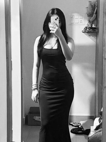 Full leaked Somya kodan page private onlyfans photo