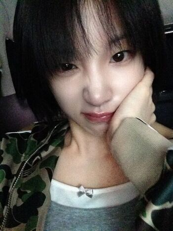 Full leaked Song yuqi private onlyfans photo