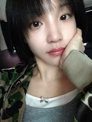 Full leaked Song yuqi private onlyfans photo