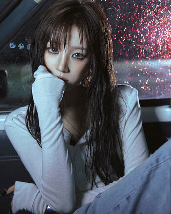 Full leaked Song yuqi page private onlyfans photo