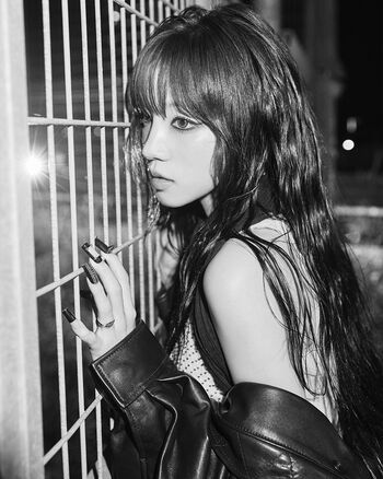 Full leaked Song yuqi page private onlyfans photo