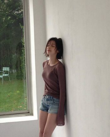 Full leaked Song yuqi private onlyfans photo